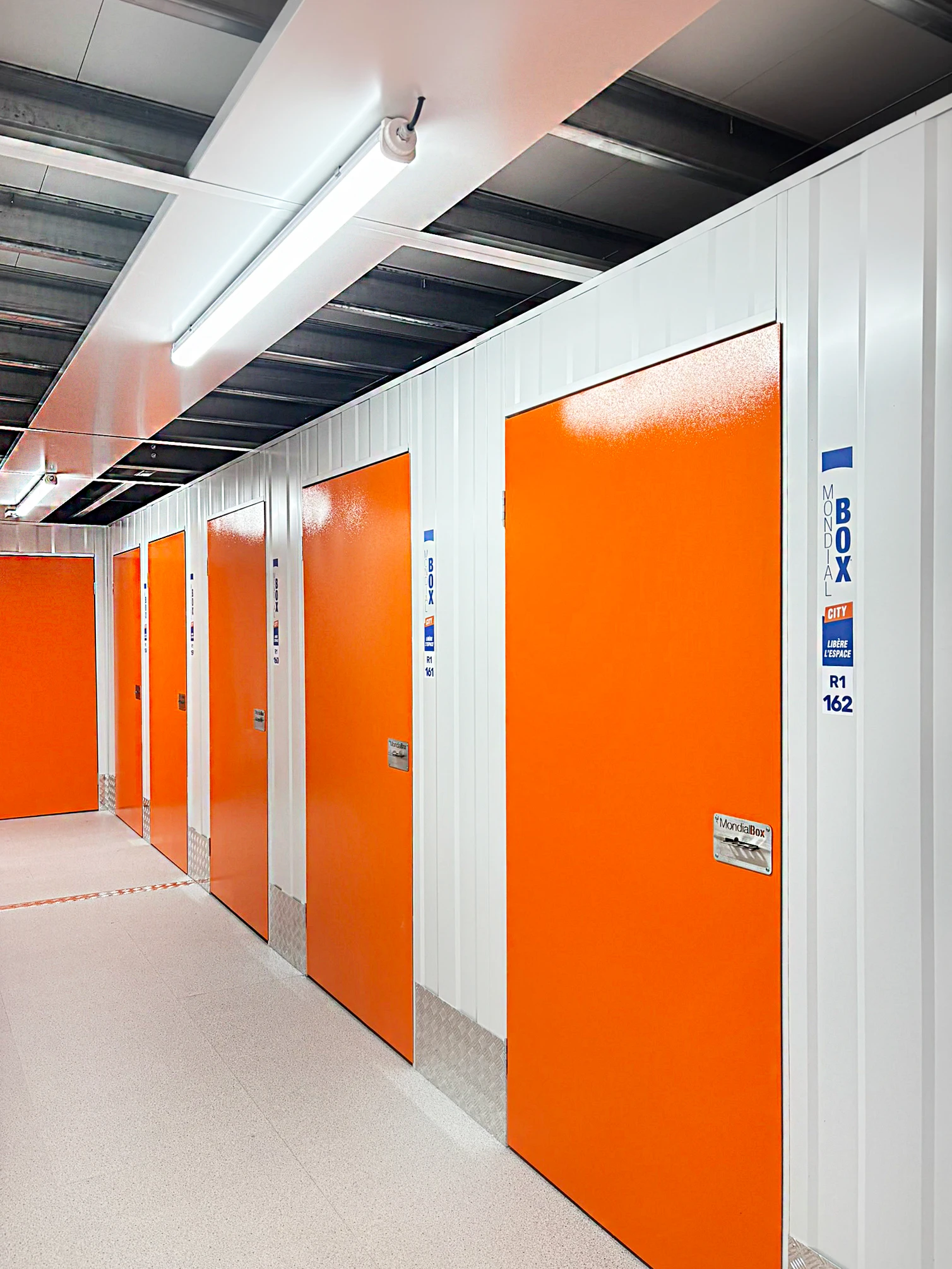 box-location-stockage-centre-rennes-garde-meuble