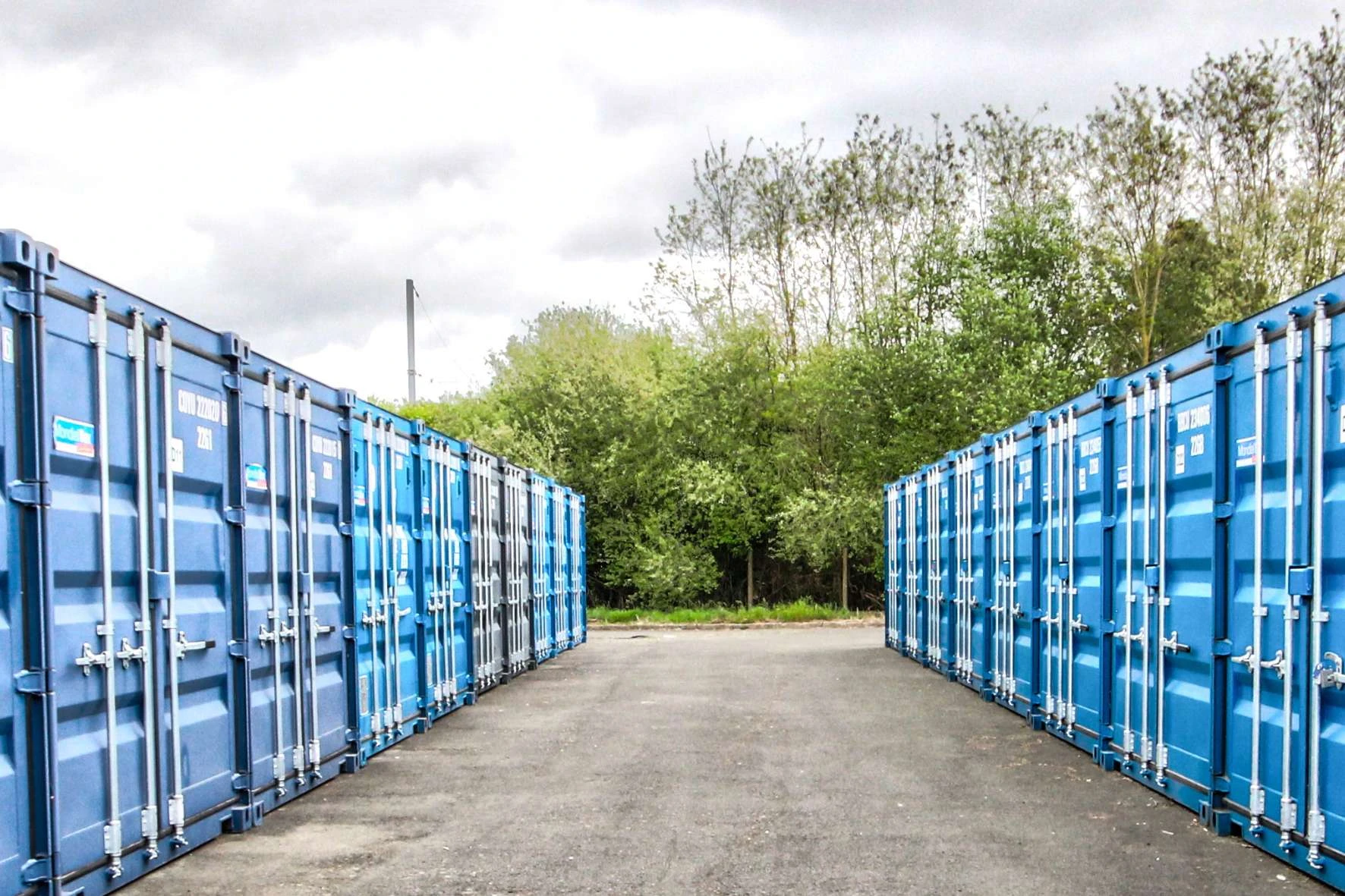 allée de box à MondialBox le mans