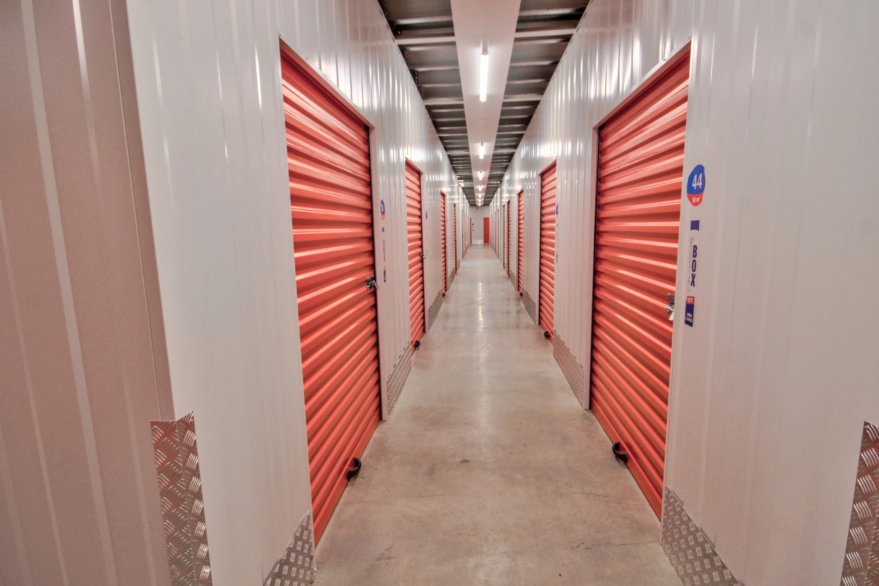 box de stockage indoor à saint-bireuc